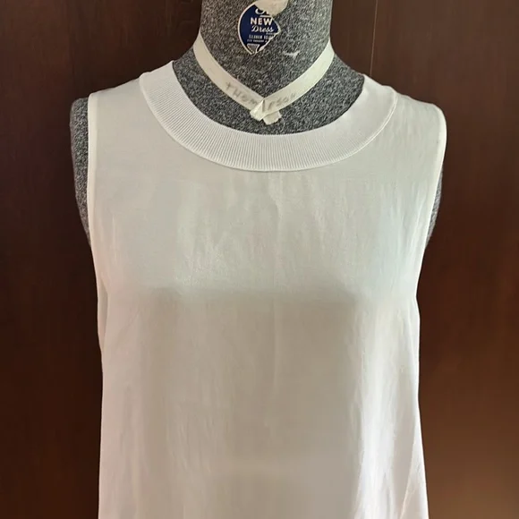 Vince Sleeveless Top Blouse White Size XS - Picture 3 of 9